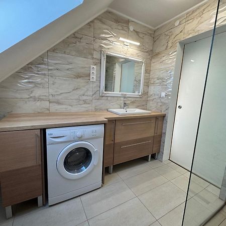 Borsi Apartman Balatonalmádi المظهر الخارجي الصورة